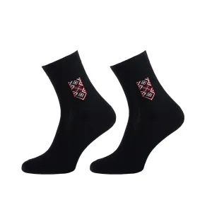 Black Men Soft Breathable Embroidery Ornament Socks (2-pairs).