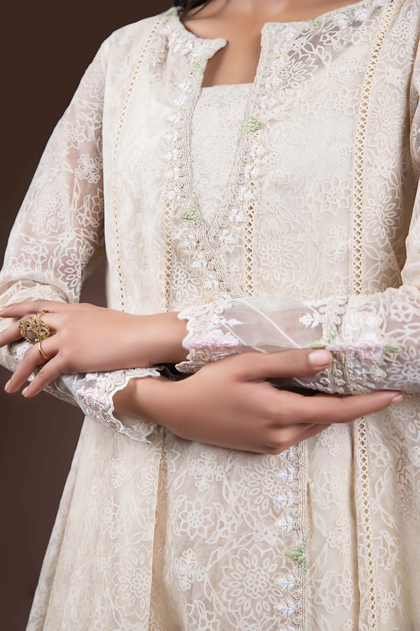 Embroidered Organza Pishwas | MB-F24-514