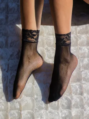 FISHNET FRILL TOP BLACK