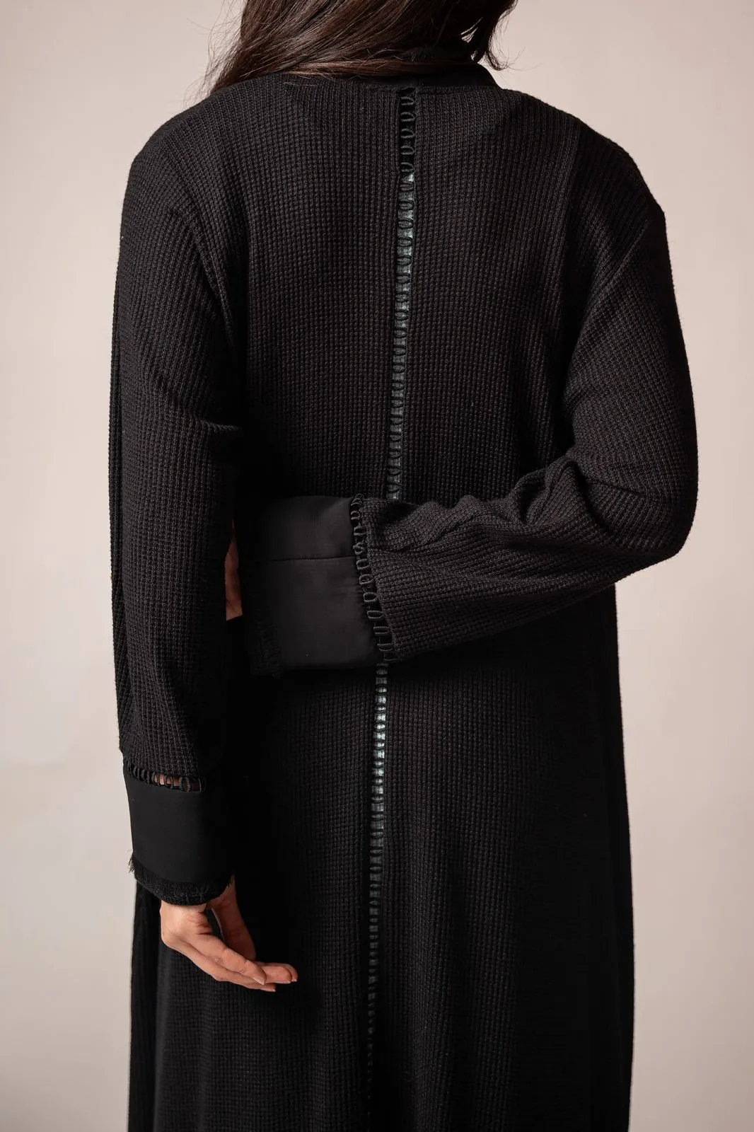 FW24R001-C BT ABAYA SET