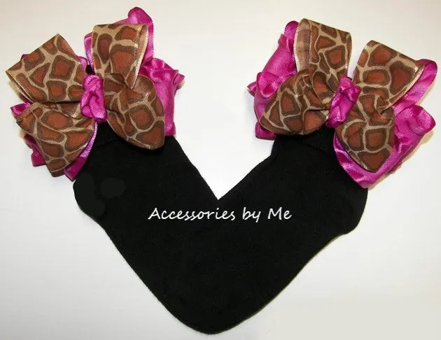 Giraffe Wildberry Pink Ruffle Bow Socks
