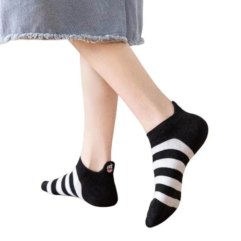 Lovely Embroidery Cow Socks