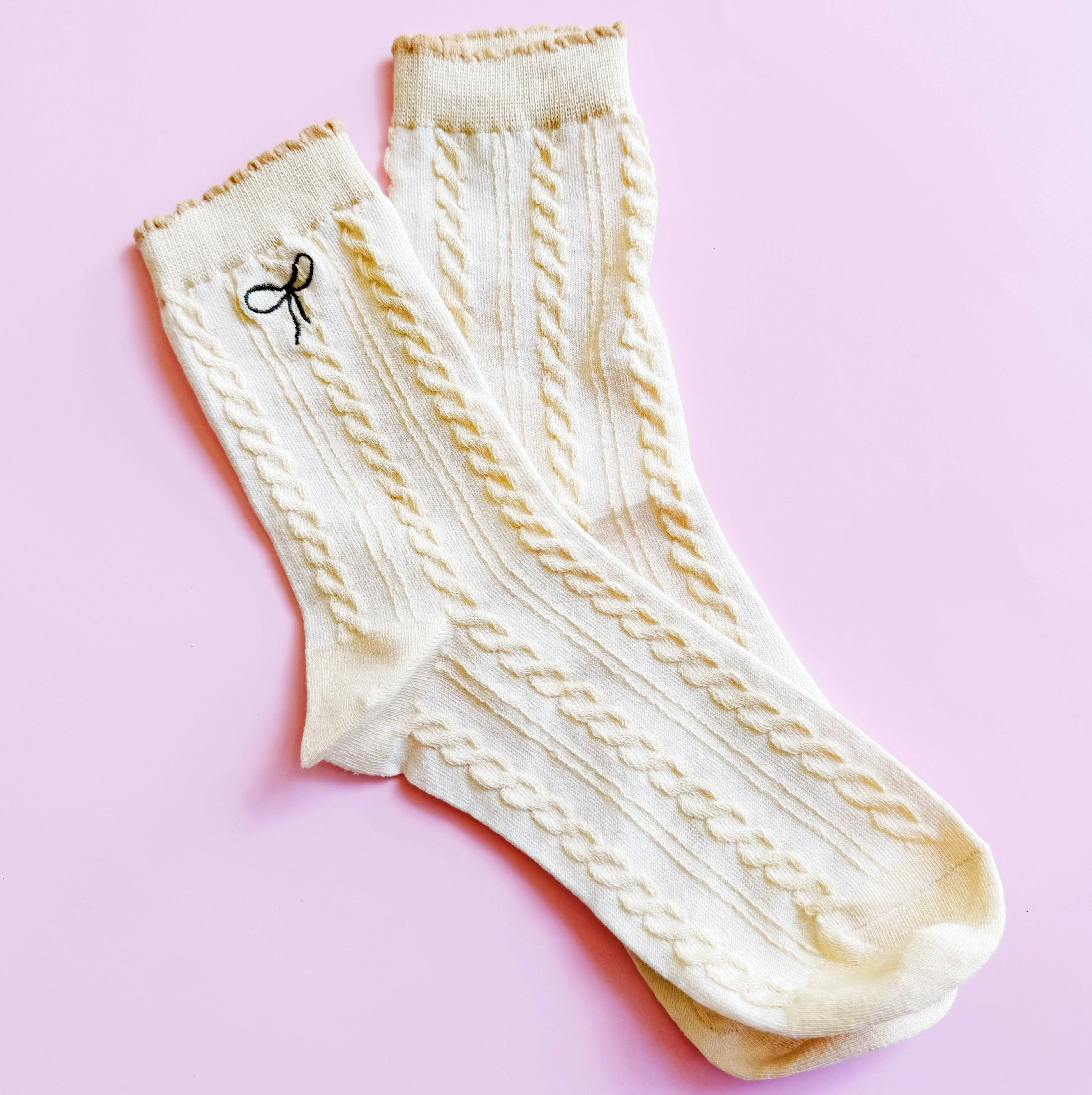 Mini Bow Embroidered Cabled Socks