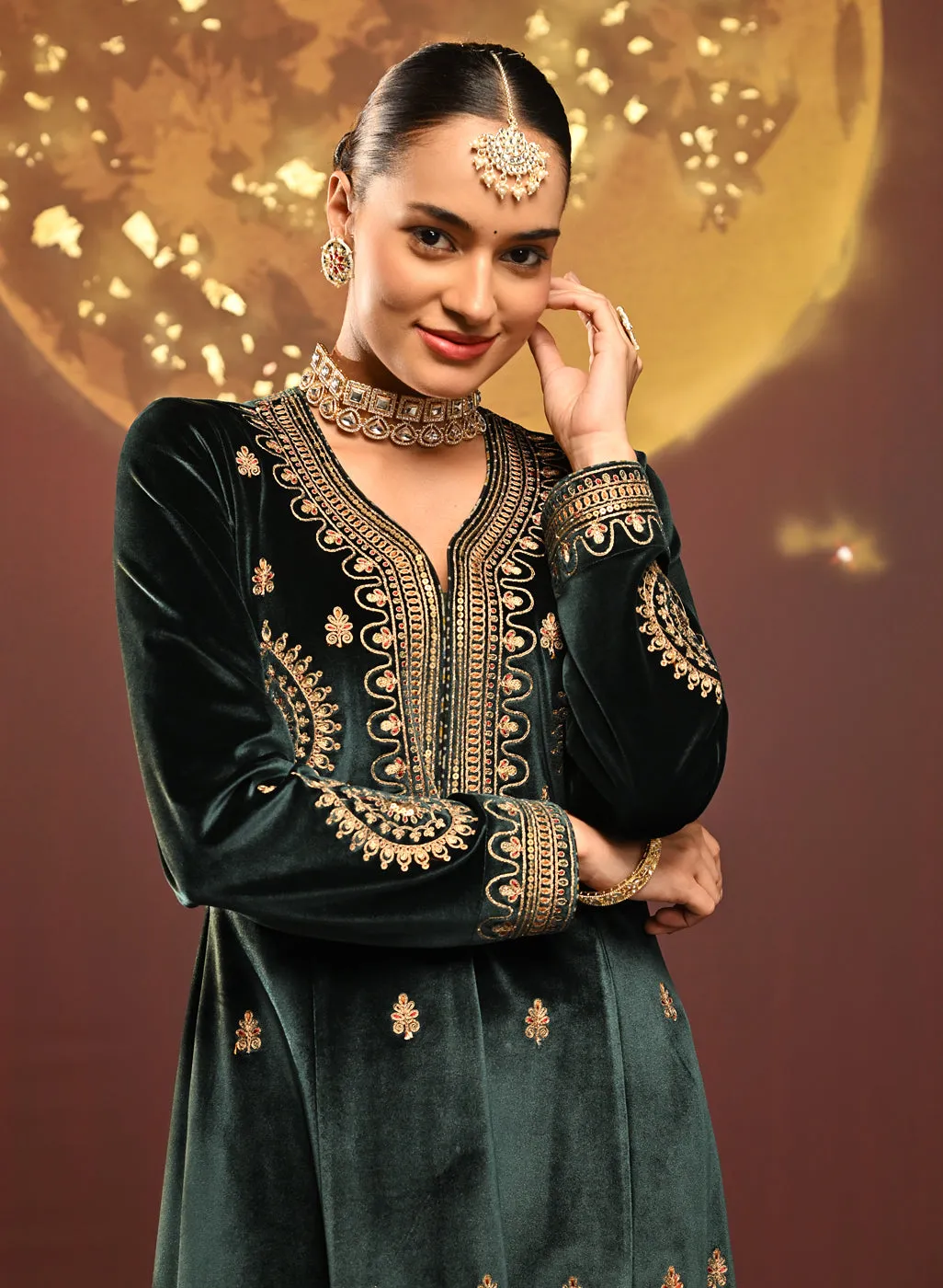 Shanaya Bottle Green Embroidered Velvet Kurta Set for Women