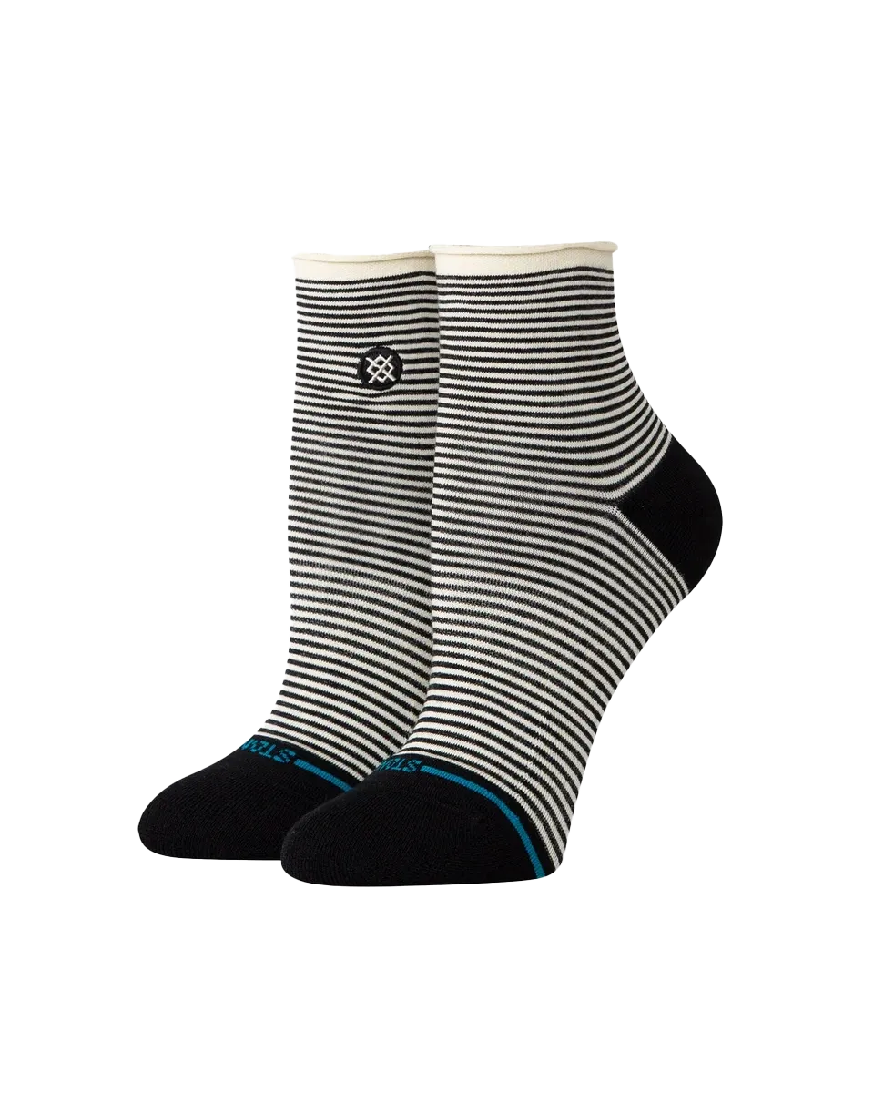 Skelter Quarter Socks in Black